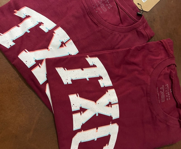 CAMISETA CUSTOM REGULAR ESTAMPADO 192101 - 0010-BORDO