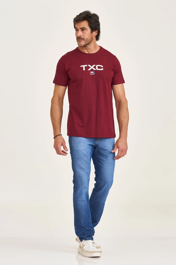CAMISETA REGULAR MEIA MALHA PENTEADA ESTAMPADA 192336 - 0010-BORDO - Imagem 2