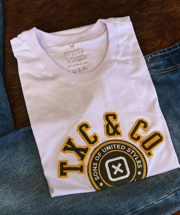 CAMISETA REGULAR MEIA MALHA PENTEADA BORDADA 192331 - 0001-BRANCO