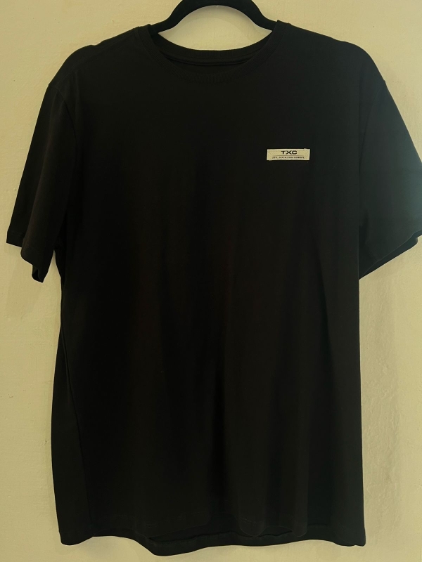 CAMISETA REGULAR MEIA MALHA PENTEADA BORDADA 192344 - 0002-PRETO