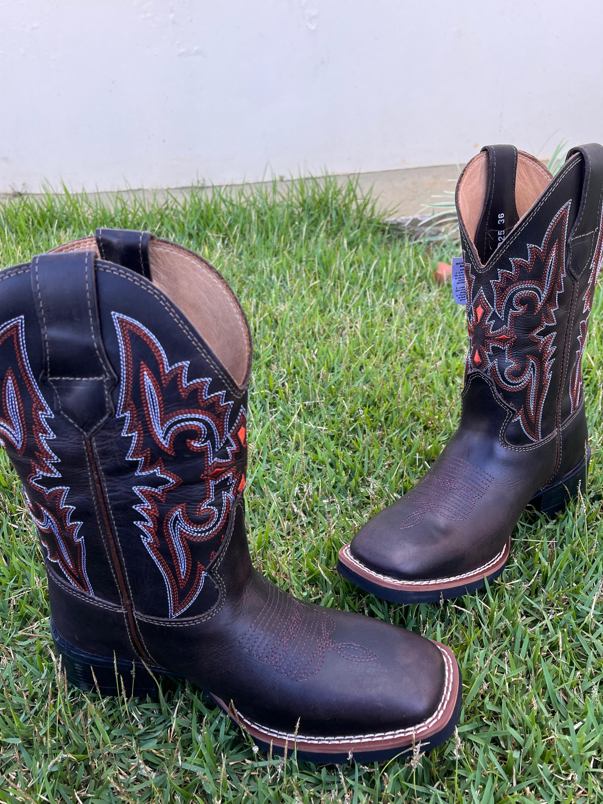 BOTA 200 TEXAS MSC 20024/04 - Imagem 2