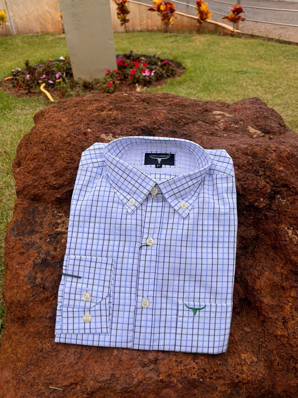 CML2490 CAMISA ML LISTRADO AZUL E VERDE/LOGO VERDE