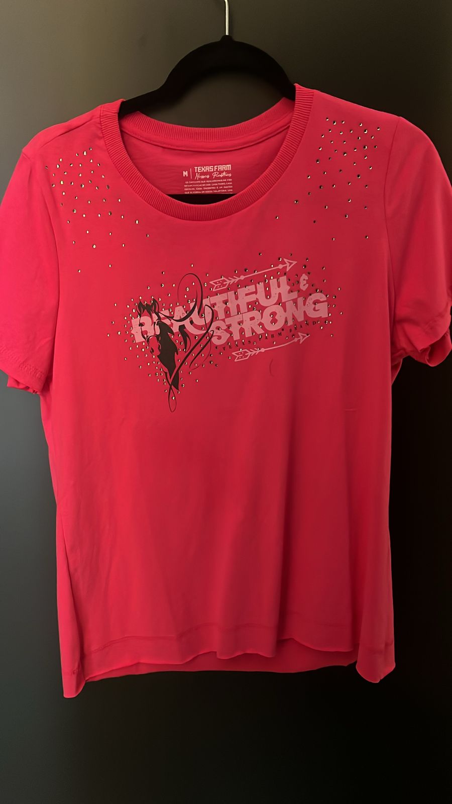 T-SHIRT FEMININA - NOSSOS RASTROS - CF208 - DO P AO GG - ROSA PINK