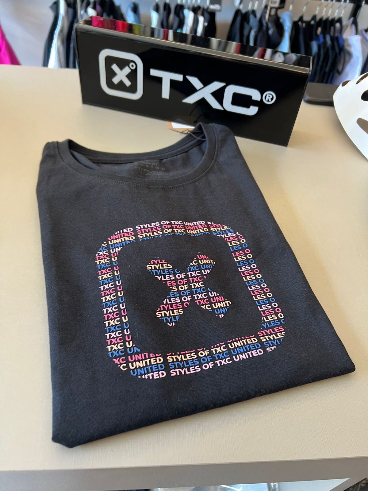 CAMISETA CUSTOM MC ESTAMPADA 50794 - 0002-PRETO