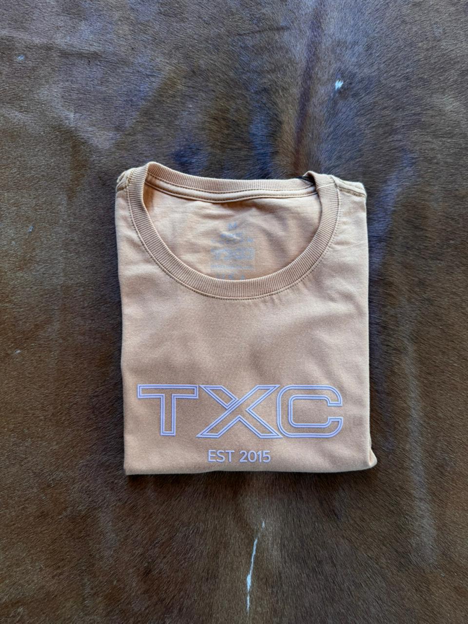 CAMISETA SLIM MEIA MALHA PENTEADA ESTAMPADA 51062 - 0014-CARAMELO