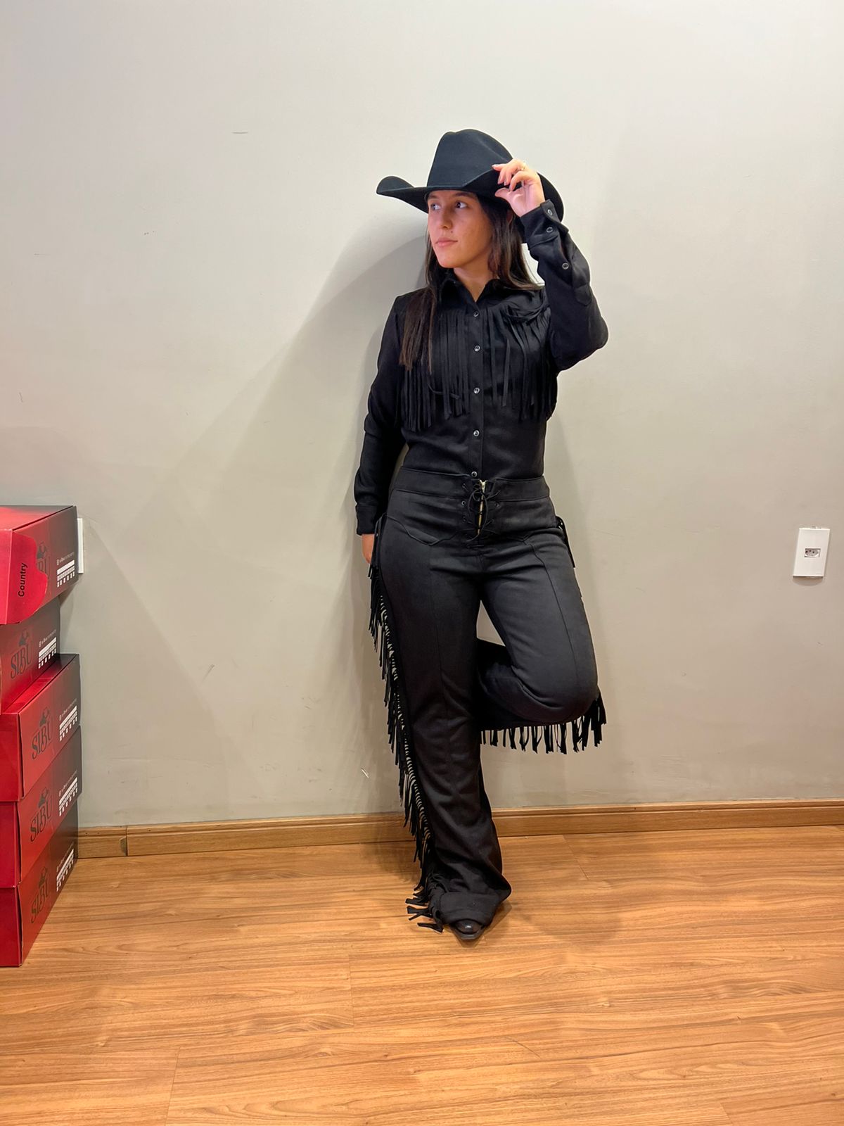 CFL07 CALCA FEMININA SUEDE FRANJAS PRETO - Imagem 3